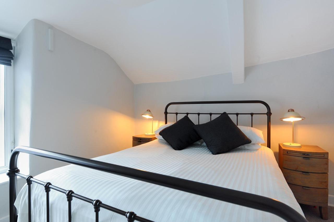 The Nest Villa Lyme Regis Exteriör bild